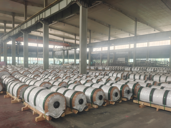 Aluminum foil warehouse inventory — 13,000 m² workshop